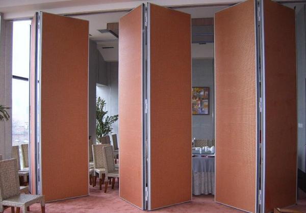 手自一体活动隔断