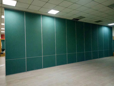 手自一体活动隔断